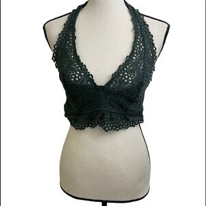 Aerie lace womens halter neck eyelet pullover bralette deep green. Size Large